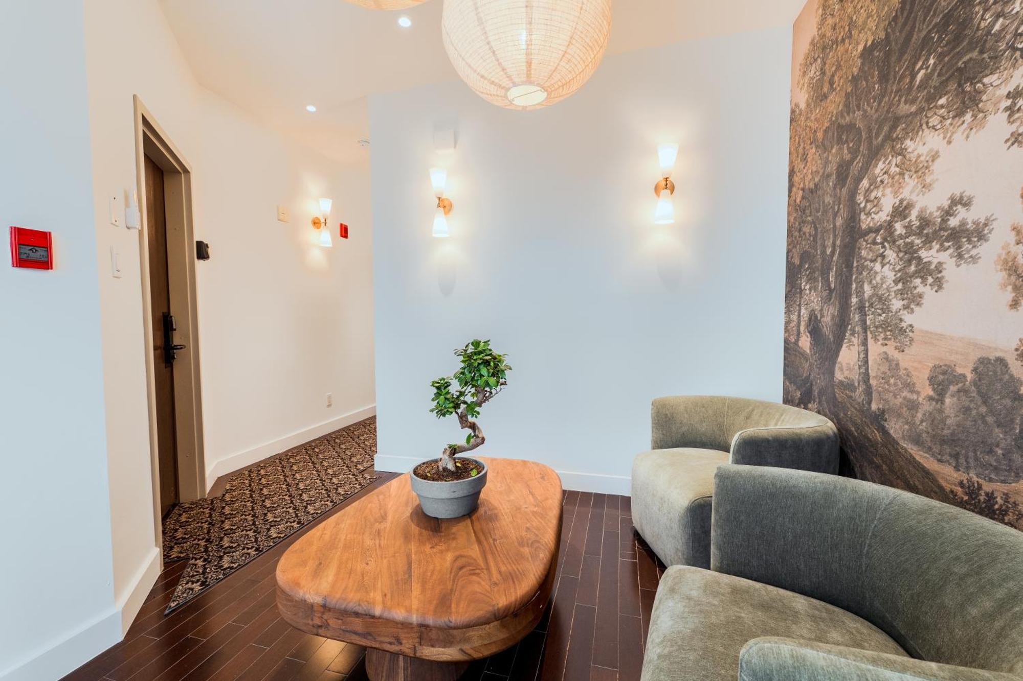 مونتريال Self Check-In Boutique Hotel - Quartier Latin - Room 201 المظهر الخارجي الصورة